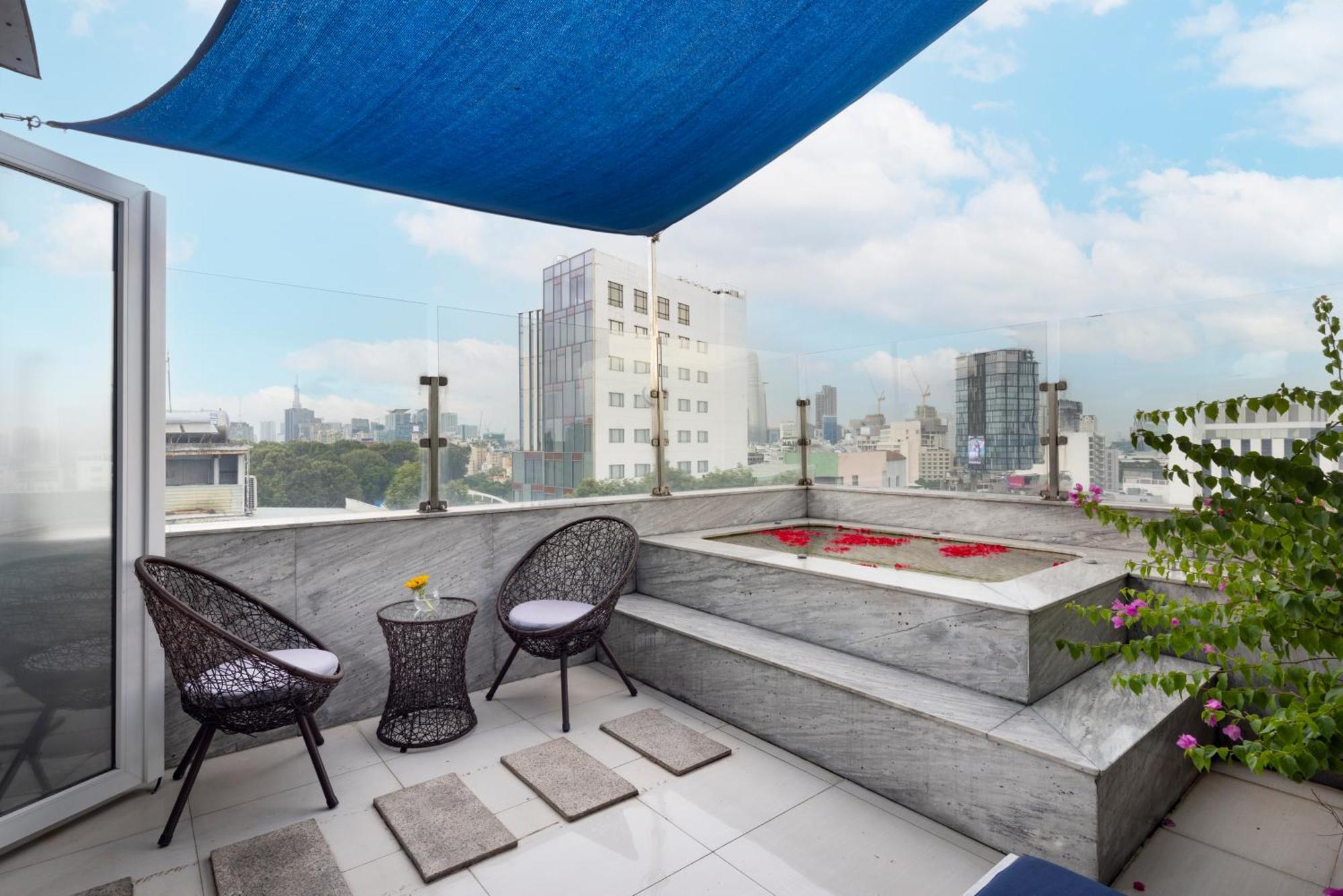 Harmony Saigon Hotel & Spa Хошимин Экстерьер фото