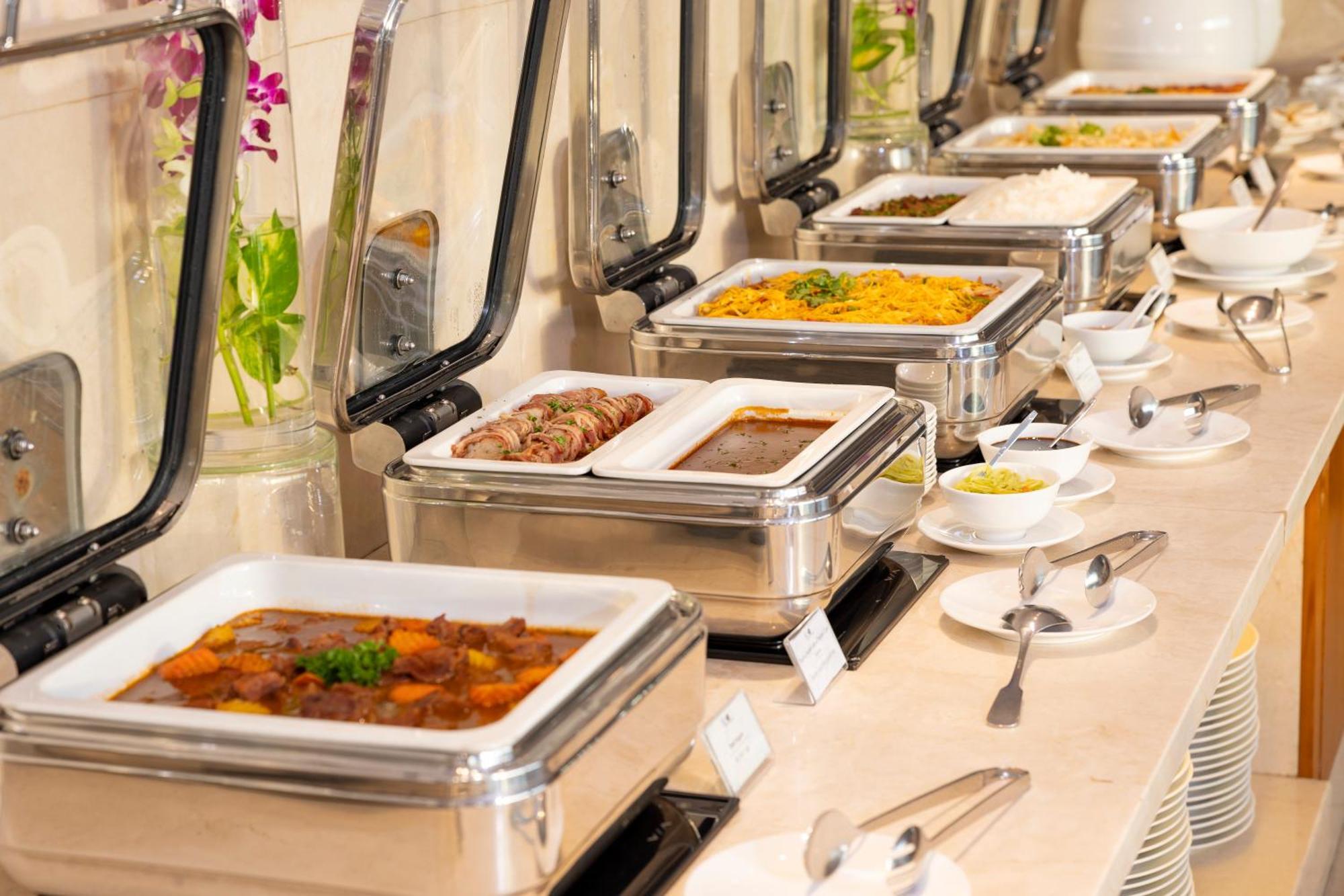 Harmony Saigon Hotel & Spa Хошимин Экстерьер фото