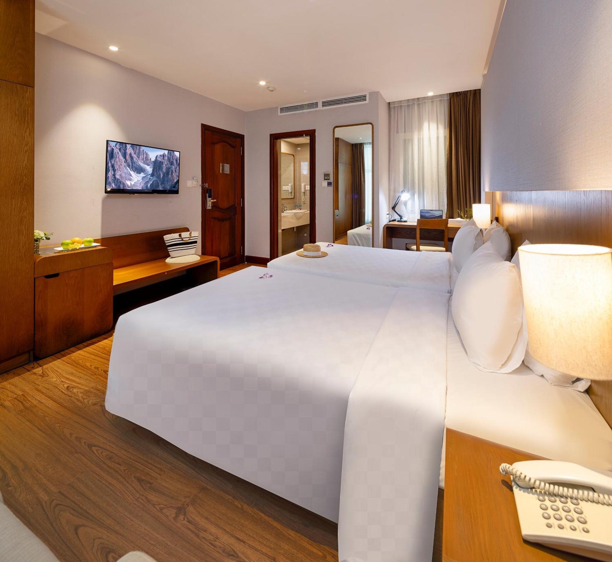 Harmony Saigon Hotel & Spa Хошимин Экстерьер фото